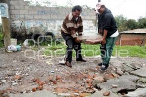 ROMERO VARGAS - BACHEO - VECINOS