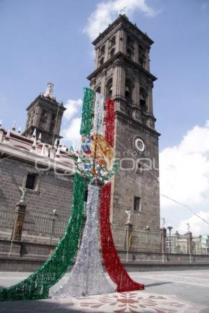 MES DE LA PATRIA