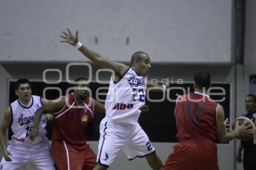 BALONCESTO . ANGELES VS TITANES