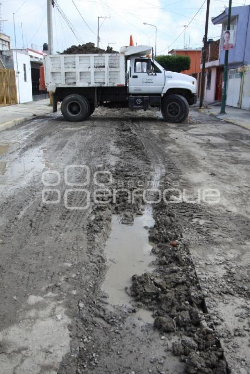 CAMBIO DE DRENAJE COLONIA SAN MANUEL. TRABAJOS LENTOS