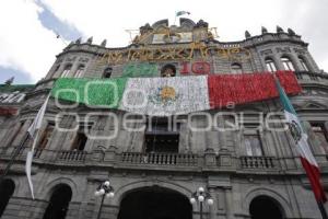 BICENTENARIO . PALACIO MUNICIPAL