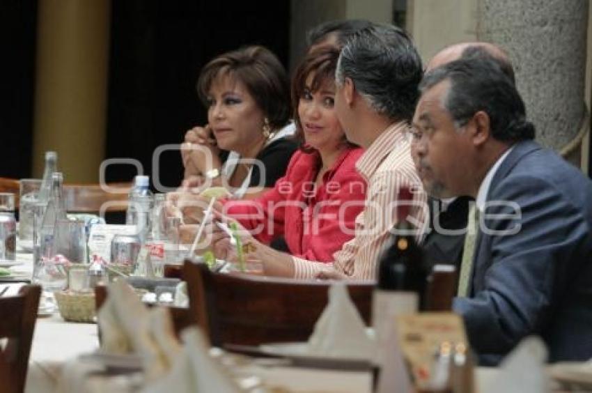 REUNIÓN ASPIRANTES A DIRIGENCIA DEL CDE - PRI