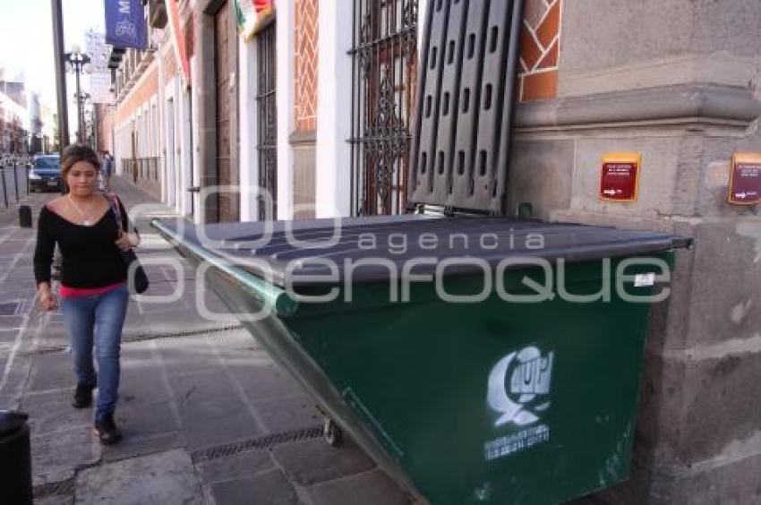 PREPARATIVOS DEL GRITO EN EL CENTRO DE LA CIUDAD