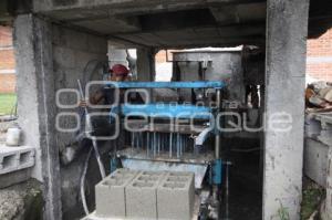 FABRICACIÓN DE BLOCK PARA CONSTRUCCIÓN