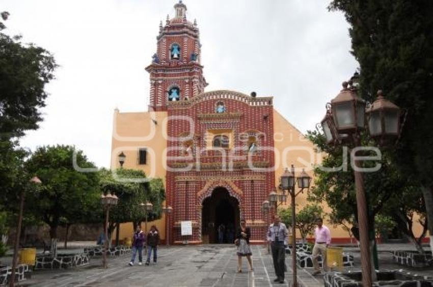 ABUSO DEL FISCAL DE LA IGLESIA DE TONANTZINTLA