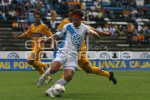 PUEBLA VS TIGRES - FUTBOL