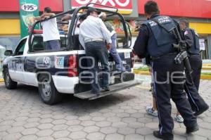 CONFLICTO RUTA 24 TRANSPORTE PUBLICO  - FORJADORES