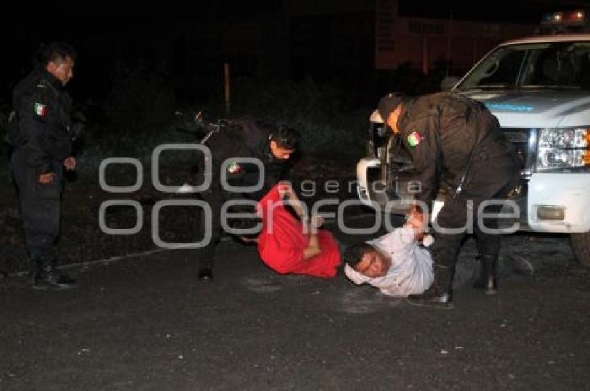 POLICÍA ATROPELLADO EN CARRETERA