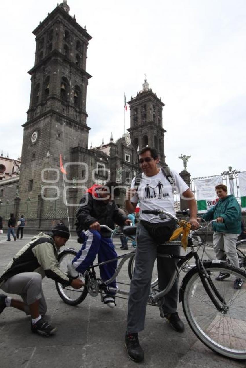 PASEO A CIEGAS