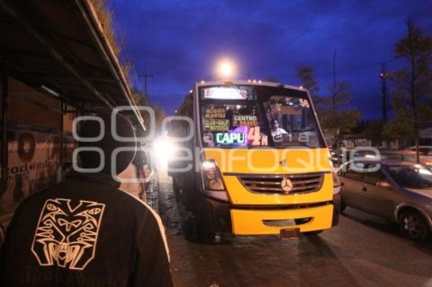 PARO DE TRANSPORTISTAS. DEMANDAN AUMENTO DE TARIFA