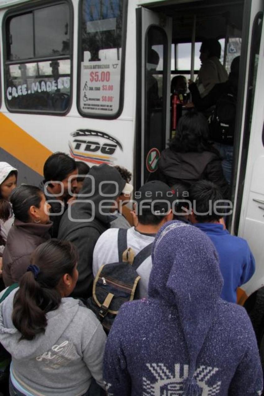 PARO DE TRANSPORTISTAS. DEMANDAN AUMENTO DE TARIFA