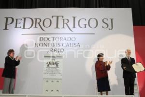 PEDRO TRIGO. DOCTOR HONORIS CAUSA. UIA