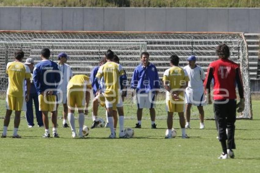 FUTBOL . LOBOS BUAP