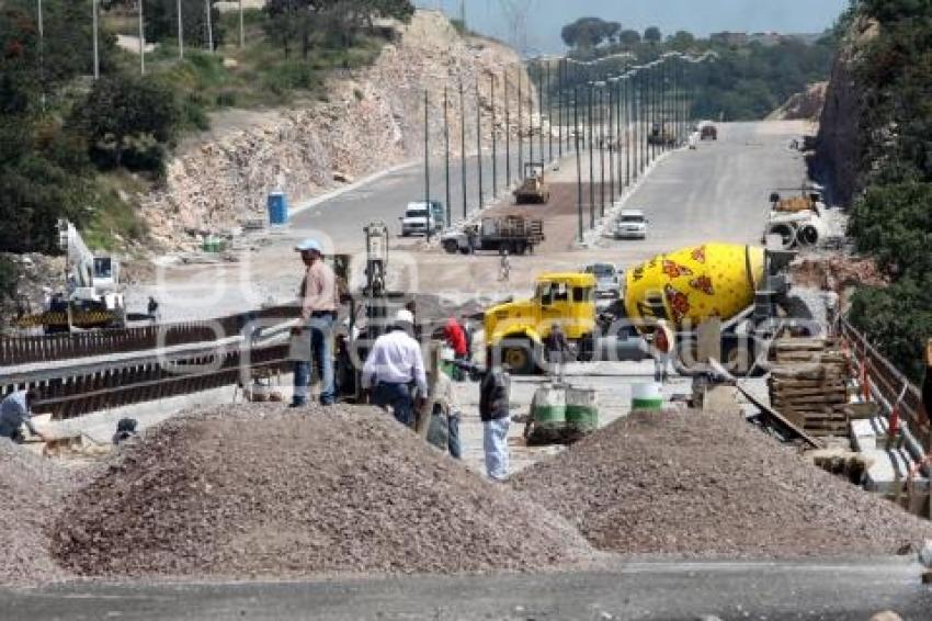 AGRESIÓN A AGENCIA ENFOQUE. ARCO ORIENTE PERIFÉRICO