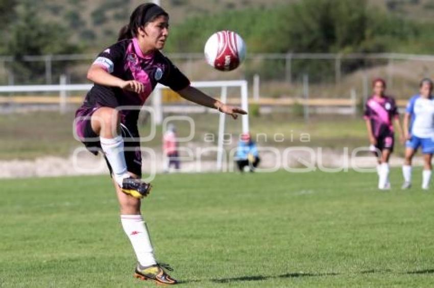 FRANJITAS VS CELESTE. FÚTBOL. LOS OLIVOS