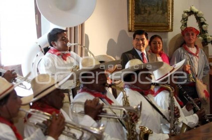 REGALA TUBA MARIO MARÍN