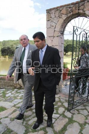REUNION EDUARDO RIVERA - COE