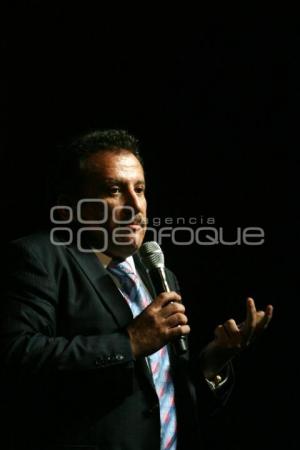 ENRIQUE AGÜERA - RECTOR