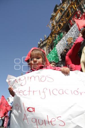 MARCHAN ANTORCHISTAS