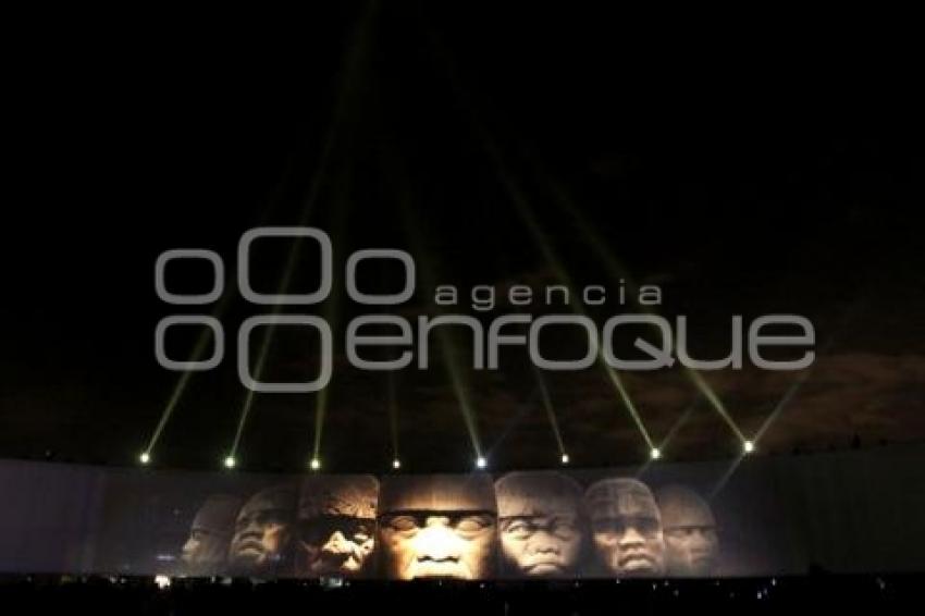 MEGA PANTALLA BICENTENARIO 2010