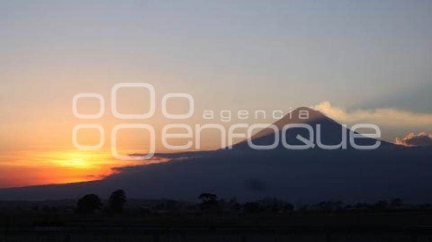 POPOCATÉPETL AL ATARDECER