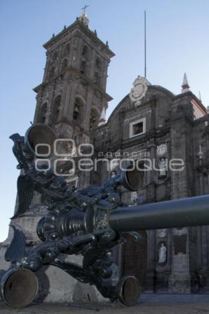 LUMINARIA CATEDRAL
