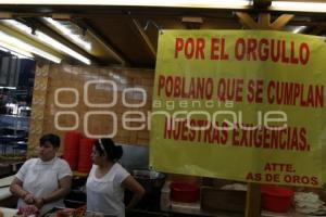 COMERCIANTES . MERCADO CARRANZA