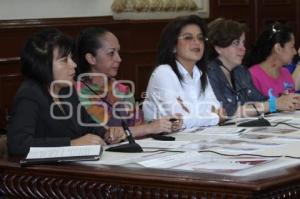 FORO RE EVOLUCIÓN DE LAS MUJERES