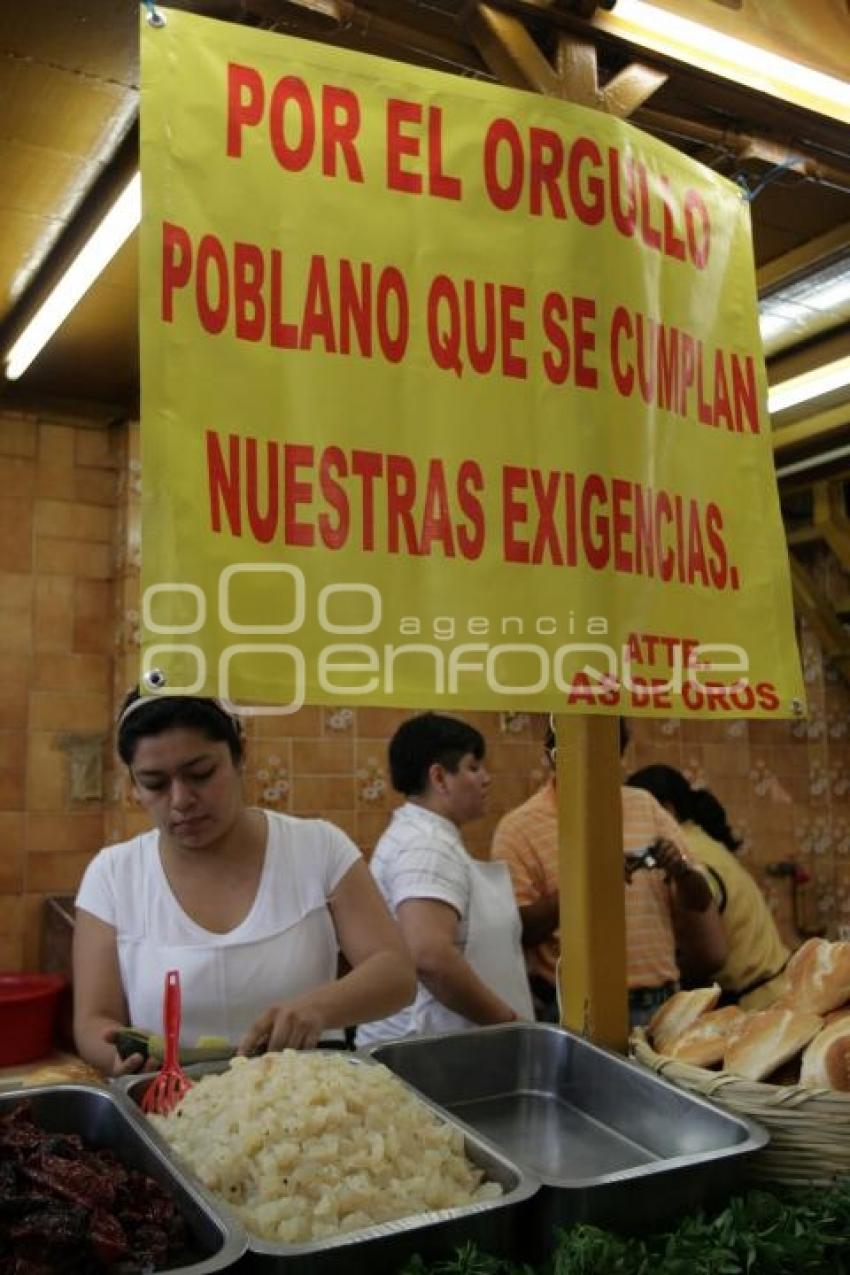 COMERCIANTES . MERCADO CARRANZA