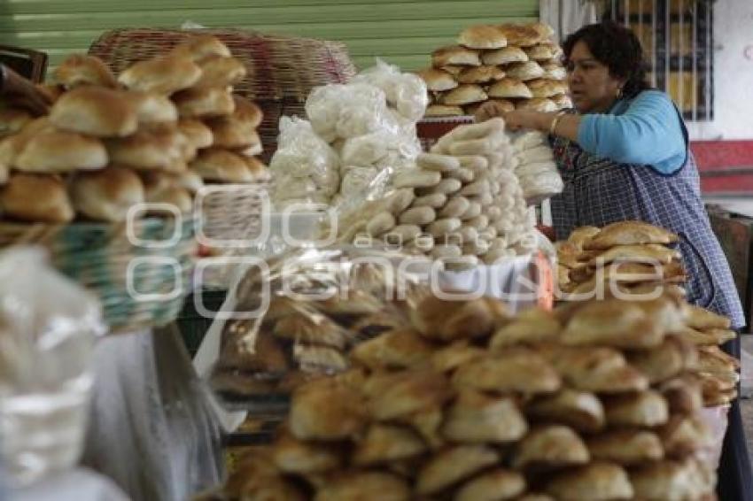 ECONOMÍA . VENTA DE PAN