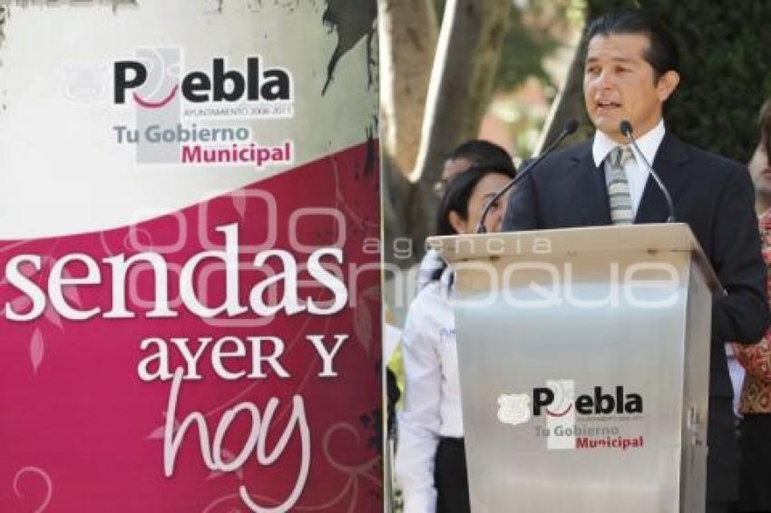 SENDAS DE PUEBLA - EXPOSICION