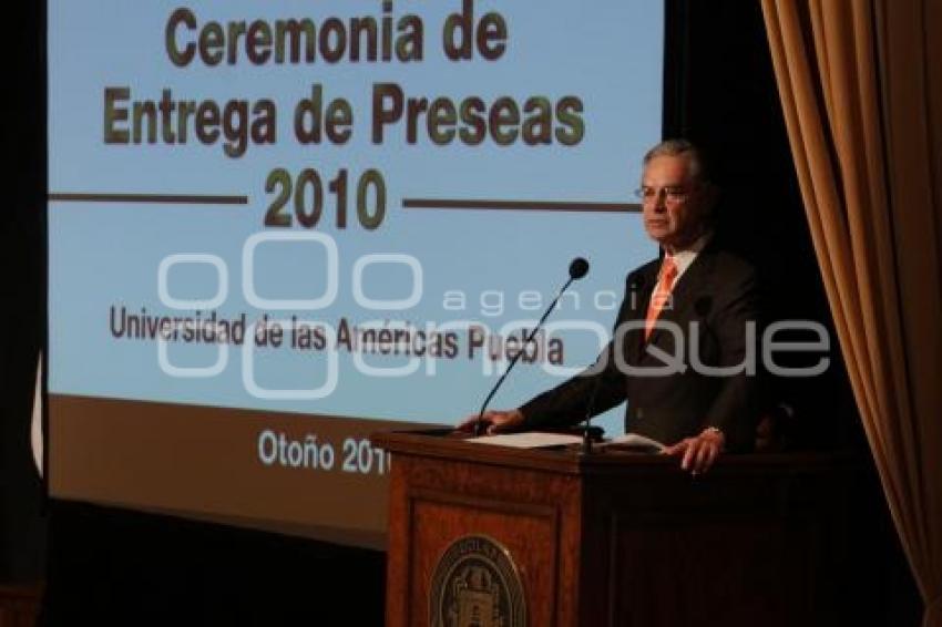 ENTREGA DE PRESEAS 2010. UDLA