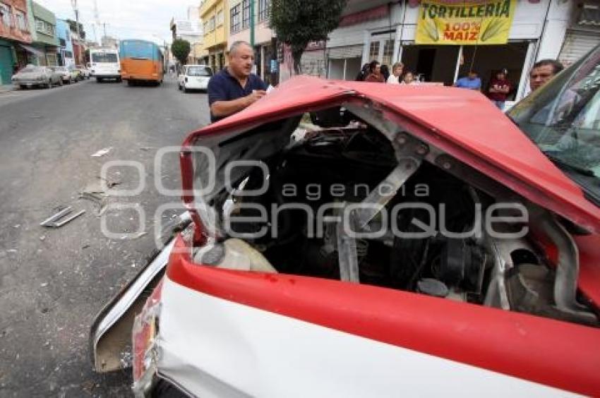 CHOQUE 9 SUR 23 PONIENTE