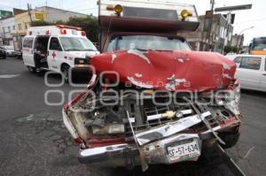 CHOQUE 9 SUR 23 PONIENTE