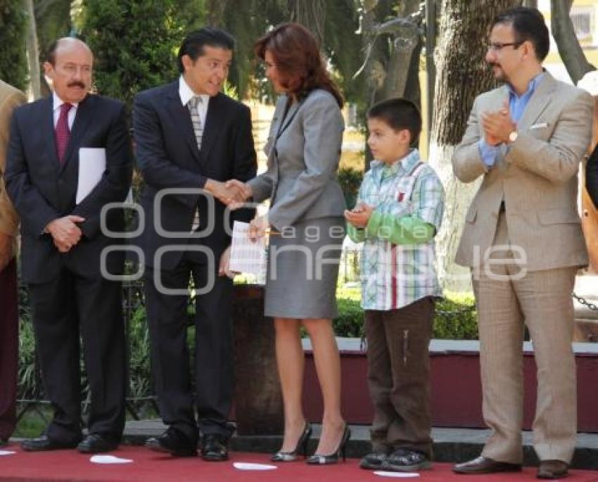 SENDAS DE PUEBLA - EXPOSICION