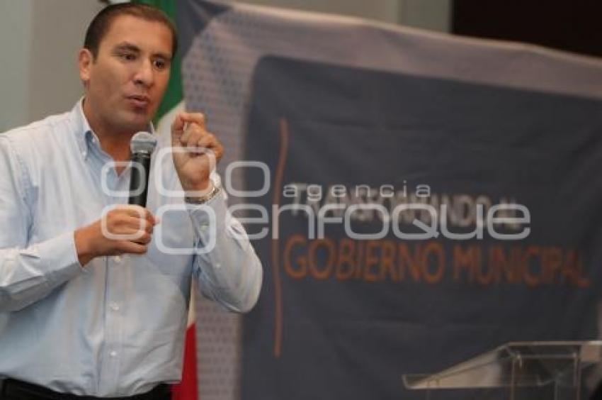 CURSO TRANSFORMANDO EL GOBIERNO MUNICIPAL
