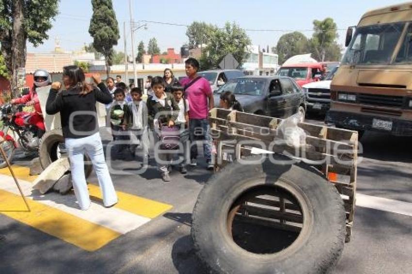 CIERRE CARRETERA FEDERAL PUEBLA-ATLIXCO