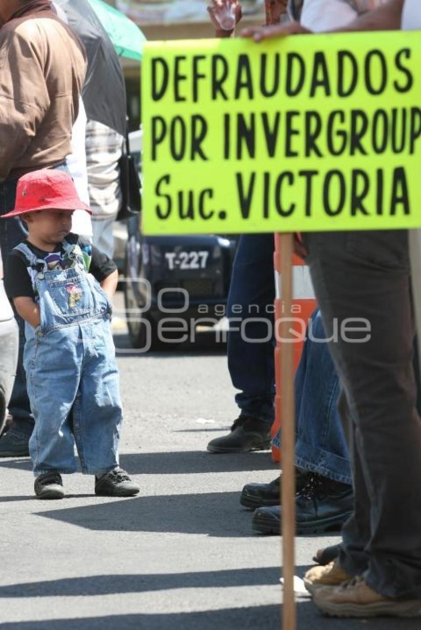 DEFRAUDADOS FINANCIERAS E INMOBILIARIAS. MANIFESTACIÓN