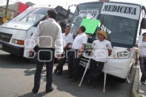 BLOQUEO DE RUTA 41 CRUCERO MERCADO AMALUCAN