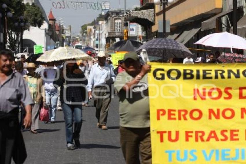 DEFRAUDADOS FINANCIERAS E INMOBILIARIAS. MANIFESTACIÓN
