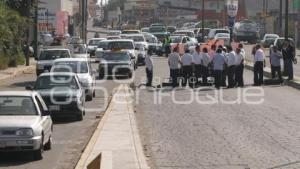 CHOFERES BLOQUEAN 16 DE SEPTIEMBRE ALTURA PERIFERICO