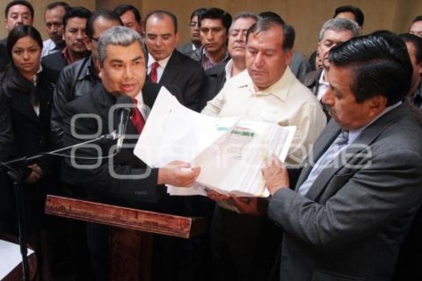 LOPEZ ZAVALA - NO VA POR LA DIRIGENCIA ESTATAL PRI
