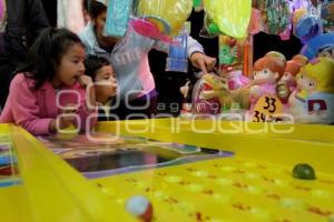 JUEGOS MECÁNICOS. FERIA