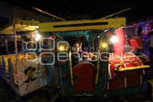 JUEGOS MECÁNICOS. FERIA