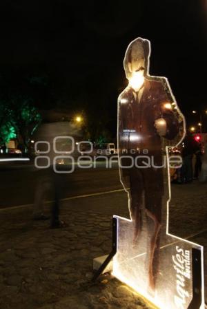 HÉROES DE LUZ. IMÁGENES DE LA REVOLUCIÓN