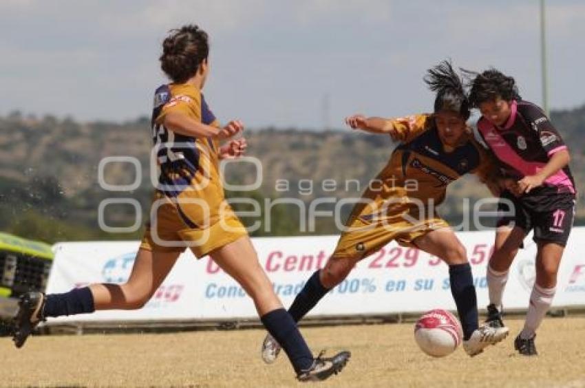 PUEBLA VS UNAM. FUTBOL FEMENIL