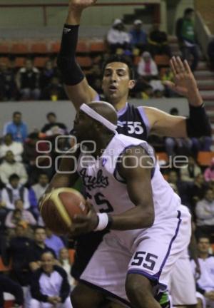 BALONCESTO . ANGELES VS HALCONES