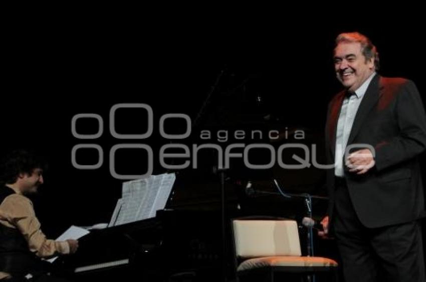 ALBERTO CORTEZ. CONCIERTO. CCU