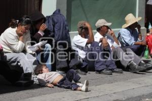 MANIFESTACION - SERVICIOS DE SALUD DE PUEBLA - BALCONES DEL SUR