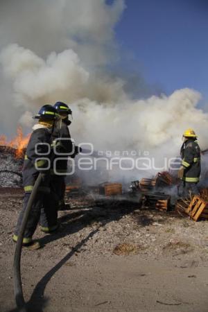 INCENDIO ALMACEN DE GUACALES